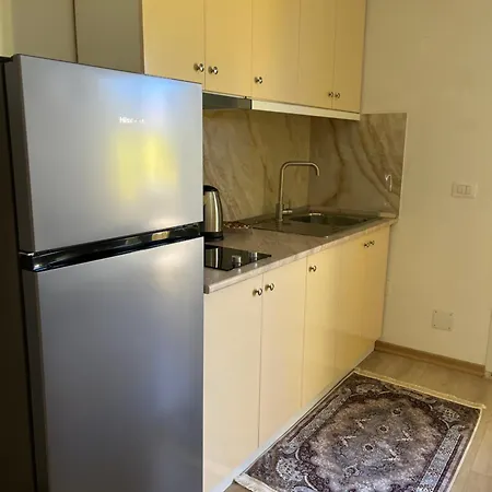 招待所 Kristi & Mari