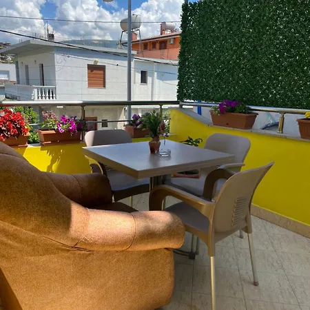 Casa de hóspedes Kristi & Mari 3*